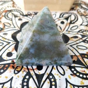 Moss Agate crystal pyramid